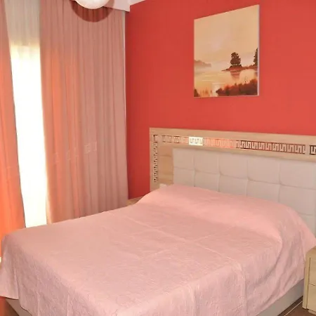 Maren Hotel