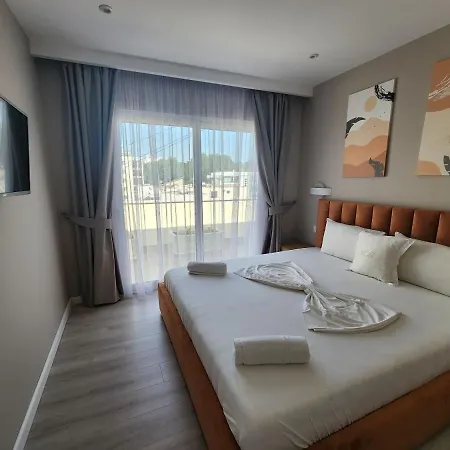 Maren 3* Durrës